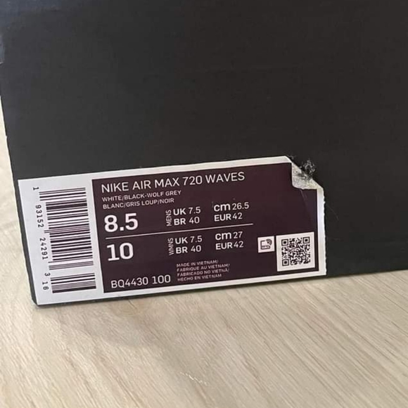 Nike air max 720 waves BRAND NEW IN BOX - Picture 3 of 4